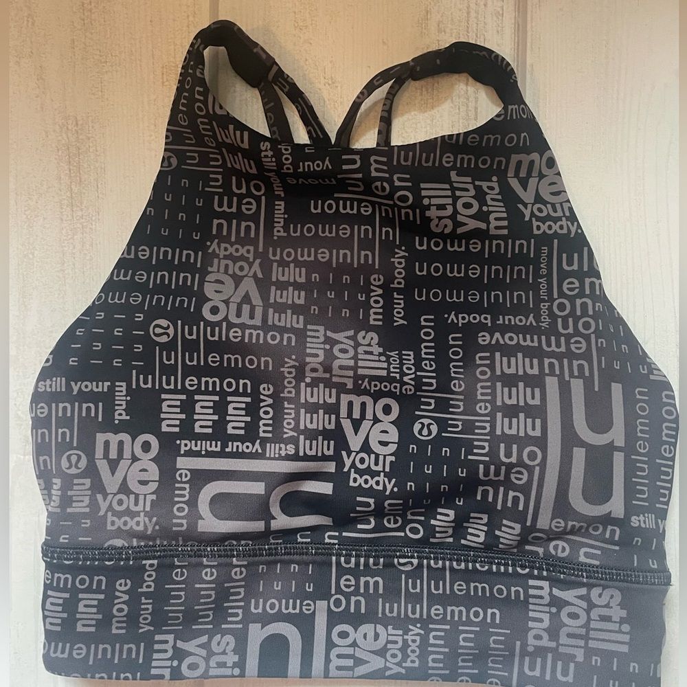 Manifest - LULULEMON ENERGY HIGH-NECK LONGLINE BRA MEDIUM SUPPORT, size 4
